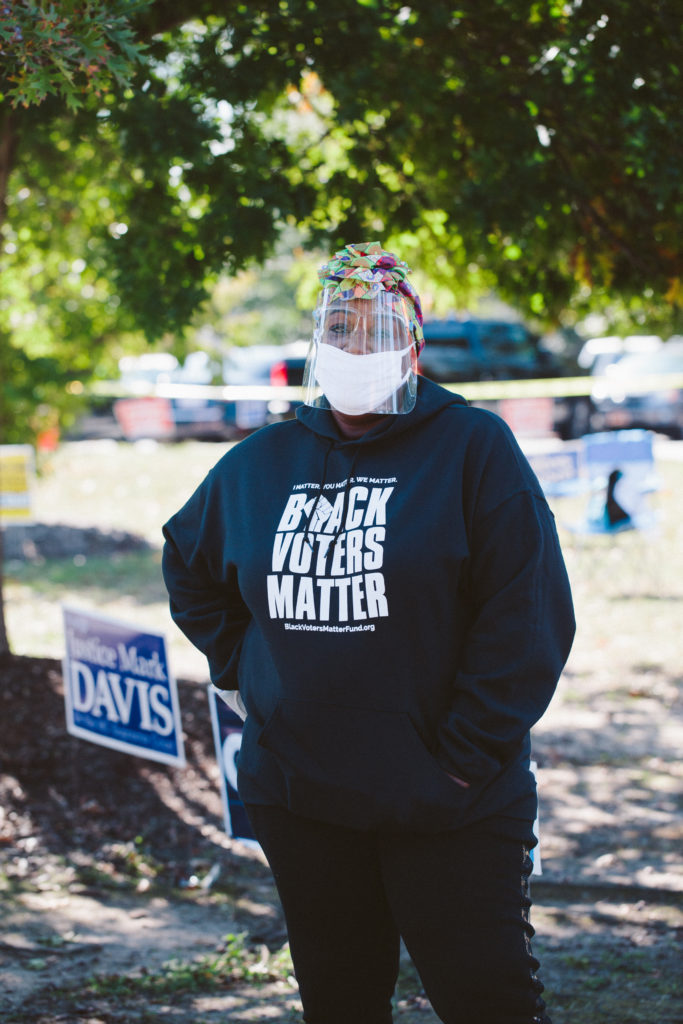 2020_1031_PatriciaDyette_Cumberland_BGB-1 Voters at Smith Recreation Center early voting site in Fayetteville, NC on Oct. 31, 2020. Photo by Briana Brough